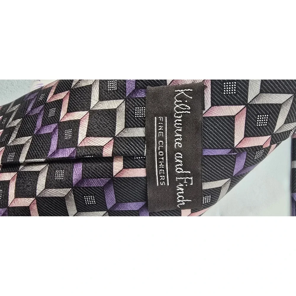 Kilburne‎ and Finch Mens Silk Necktie Geometric 3D Cube Purple Pink Black